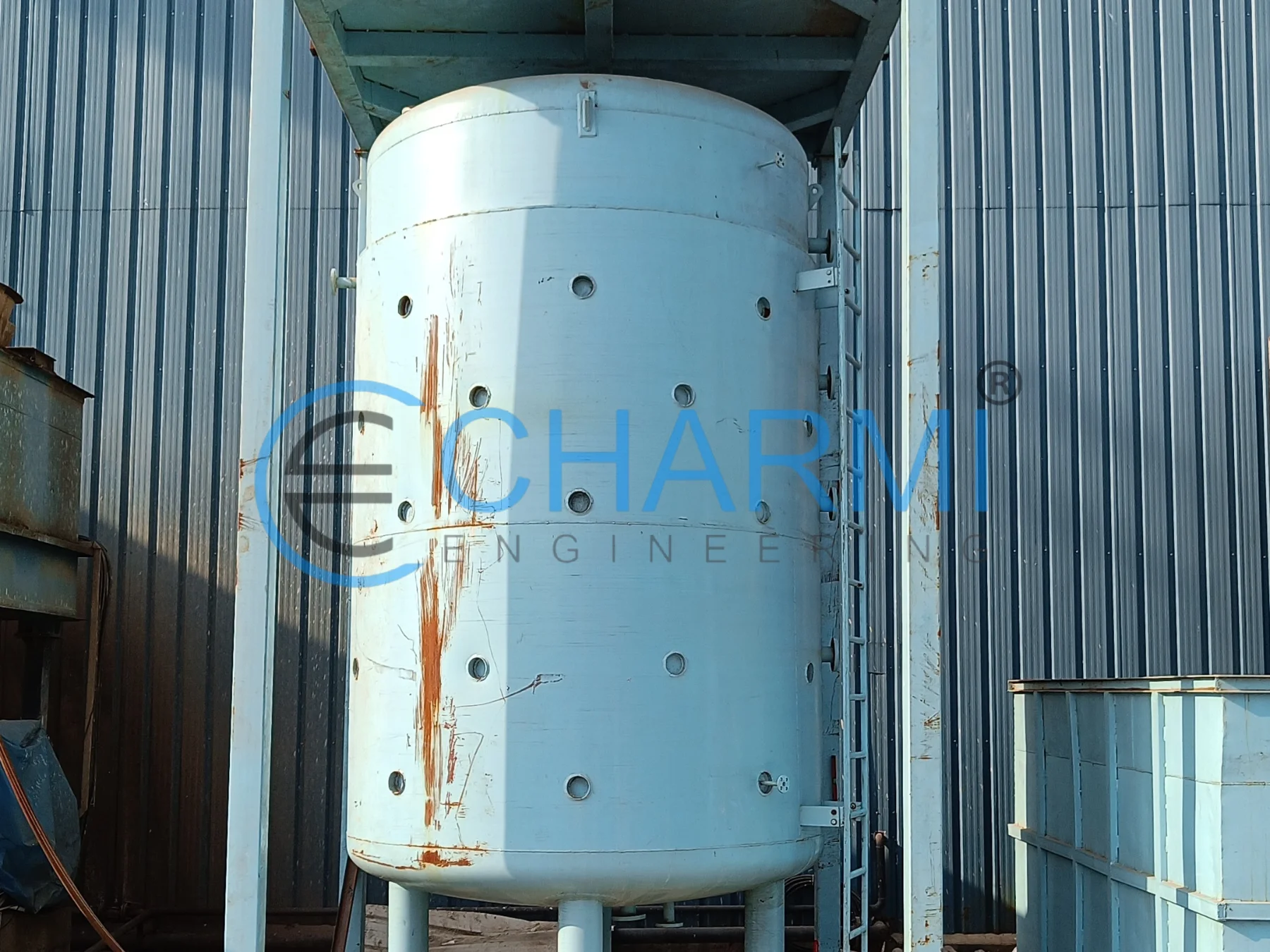 Vertical Storage Tank